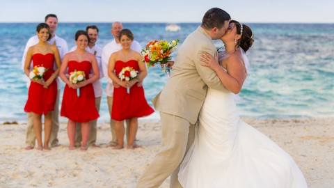 Inicia tu carrera en Fotografía de Bodas: Guía completa.