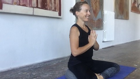 7 Méditations et 7 Mudras : méditez chaque jour !