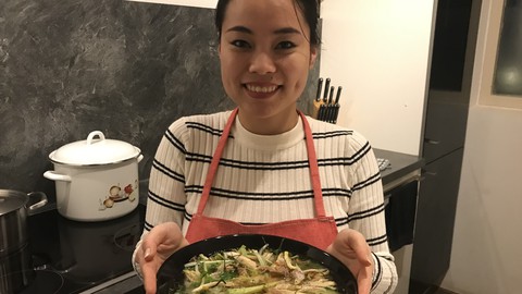 Cooking Class: Vietnamese Food, Chicken Pho Noodle (Phở Gà)