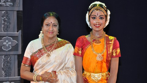 Learn Bharatanatyam| Dr.Padma Subrahmanyam Disciple| Naveena