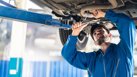 Técnico en Mecánica Automotriz