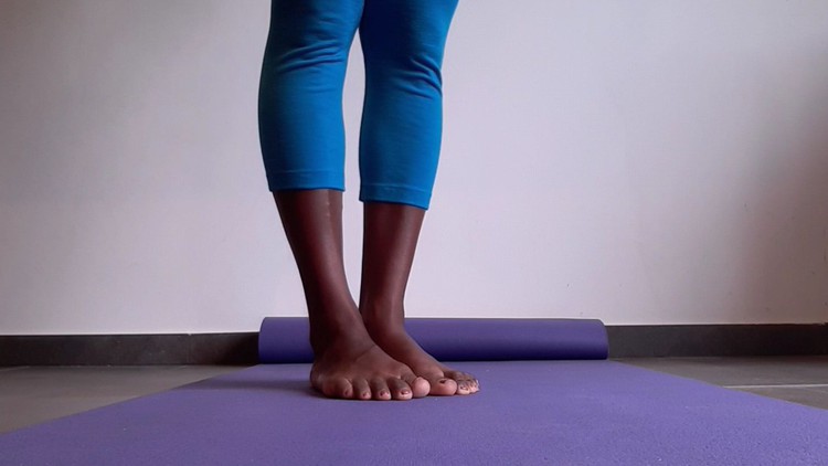 Yoga-therapy for the feet
