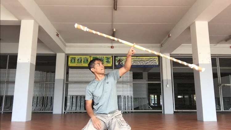 Long baton contact staff special movement for control baton