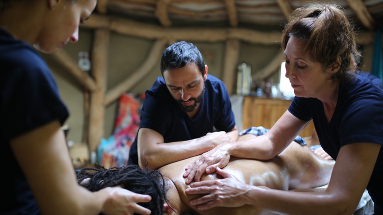 Lomi Lomi Massage - Complete Foundational CERTIFICATE Course