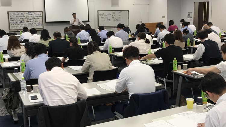 はじめて学ぶ方の　「簿記・会計・決算書入門」