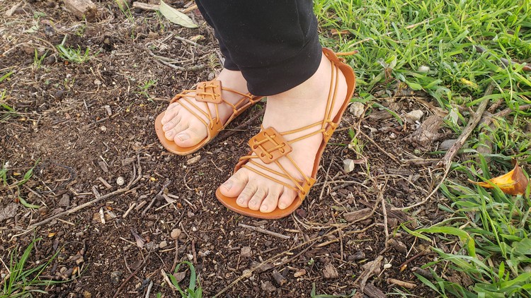 DIY "Trimini" Sandals - Minimalist Leather Sandals