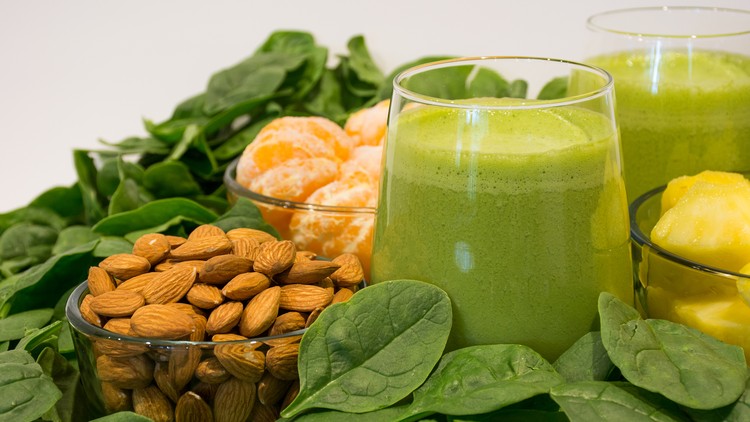 Essentials of Green Smoothies