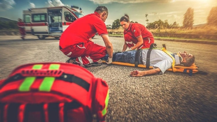 Sertifikalı Temel İlk Yardım | CPR, Yanık, Kırık Kursu